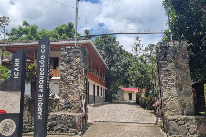 Entrada al Parque Arqueológico de Tierradentro en Cauca